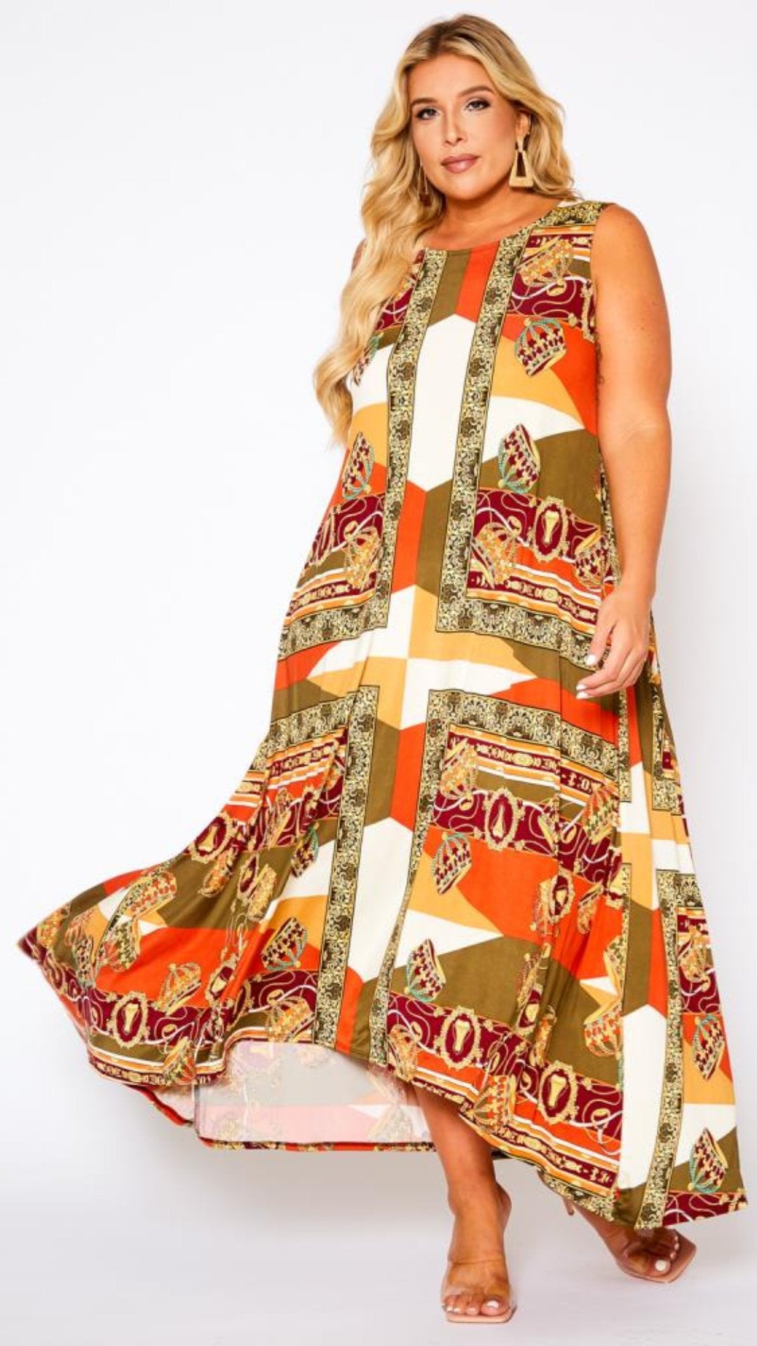 Plus Size Abstract Crown Print Maxi Dress